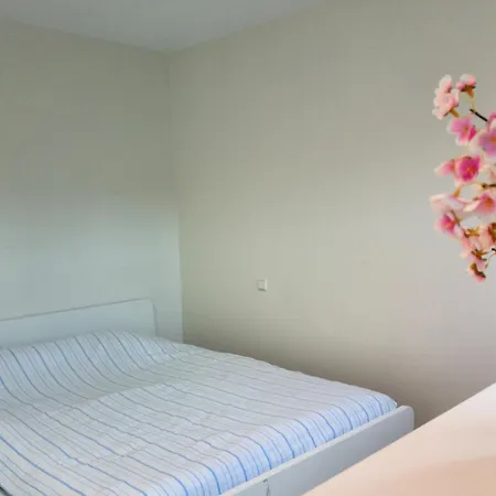 Elegant Bedroom At Luxembourg Gare