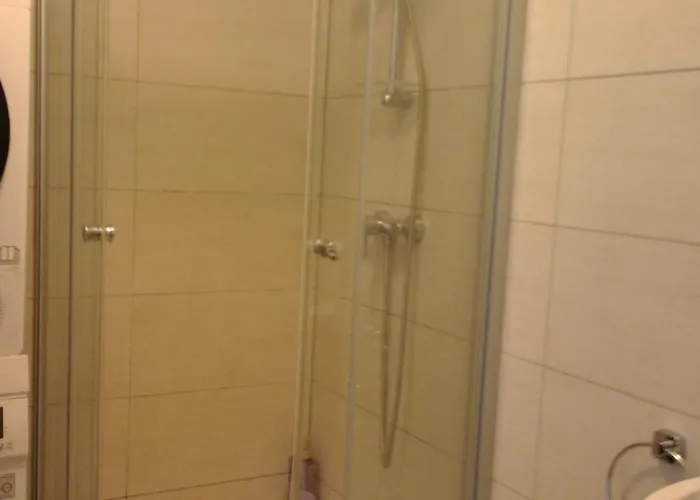 Elegant Bedroom At Gare Oda ve Kahvaltı Lüksemburg